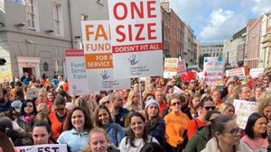 Childcare providers demand more funding in protest outside Dáil Childcare providers demand more funding in protest outside Dáil