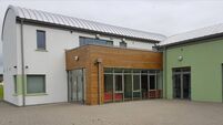 Housing of refugees in community centre is 'inhumane'