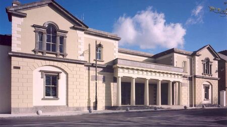 Stolen items were sticking out of car boot, court is told