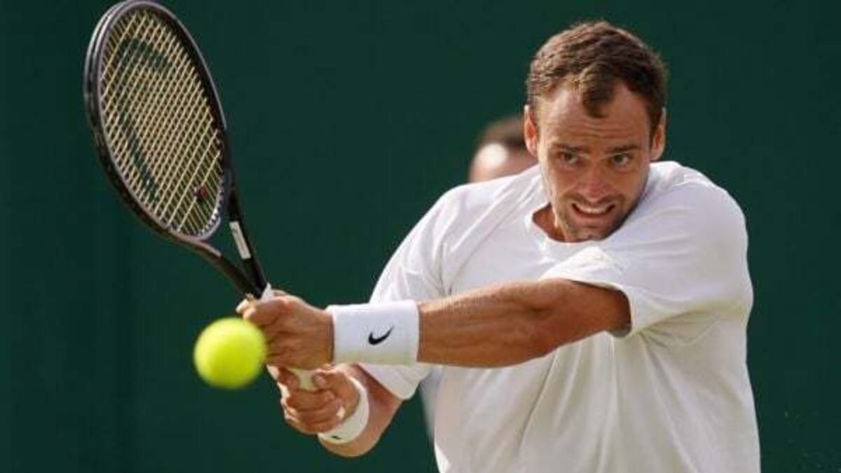 carlos-alcaraz-stunned-by-roman-safiullin-at-paris-masters-soccer