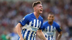 Evan Ferguson signs new Brighton contract until 2029