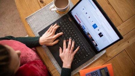 Gardaí warn employees of fraudulent emails as €6.5 million stolen in 2023