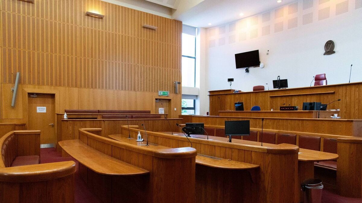 Man with long list of previous convictions was found with fake driving licence