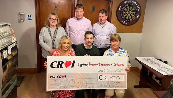 Pictured at a recent cheque presentation made to Croí by Charlestown Tractor Run organising committee, is Christine Flanagan, Director of Fundraising and Paul Cunnane, Mayo Third Age Project Coordinator. 