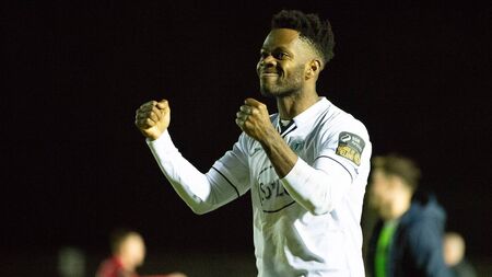 Castlebar footballer re-signs with Finn Harps