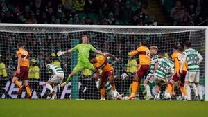 Jonathan Obika’s last-gasp equaliser earns Motherwell point at Celtic Jonathan Obika’s last-gasp equaliser earns Motherwell point at Celtic