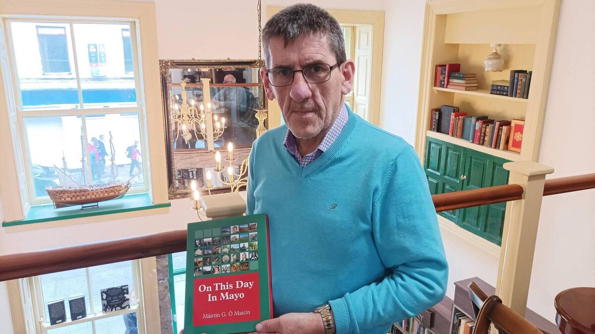 Ballina book launch for Máirtín