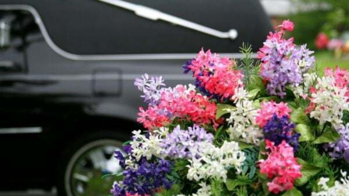 Scammers using fake pages to demand cash for live-streaming funerals