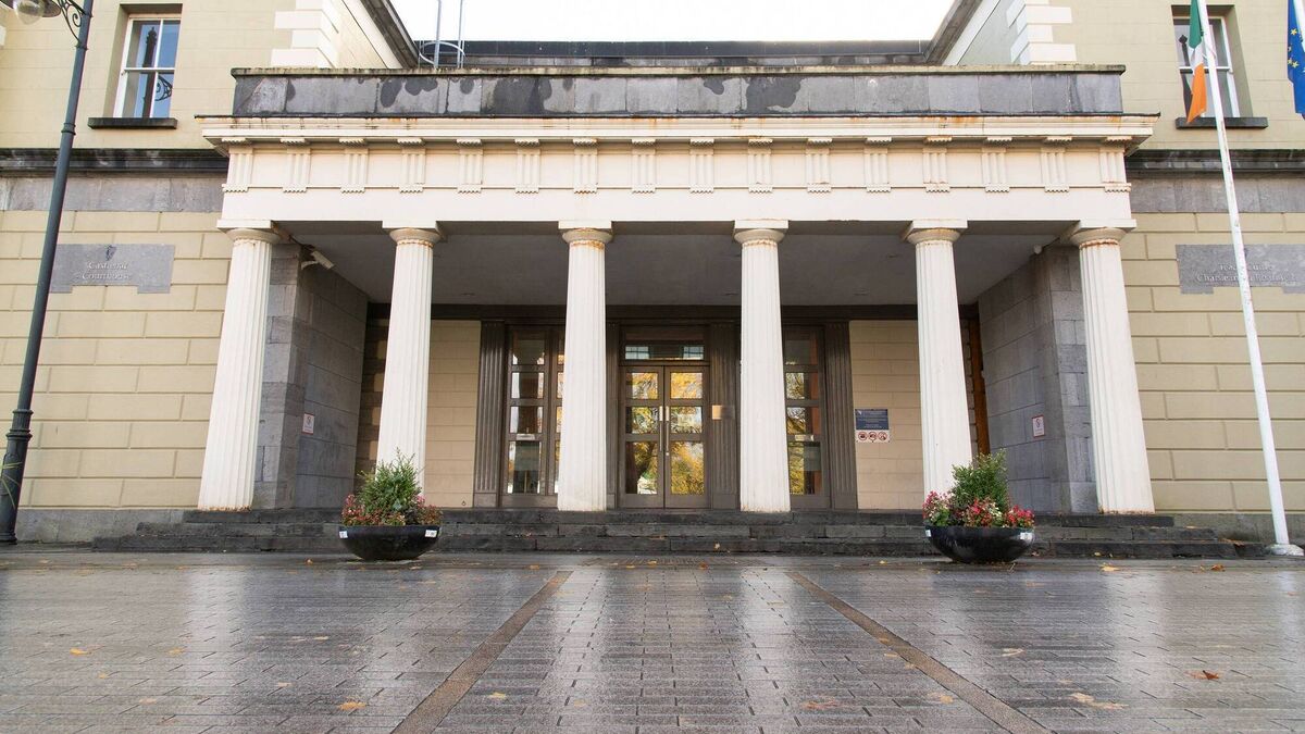 Man gets suspended jail term for punching wife