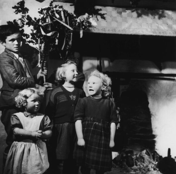 Children in Ireland celebrate St Stephen's Day circa 1955. Picture: George Pickow/Three Lions/Hulton Archive/Getty Images Children in Ireland celebrate St Stephen's Day circa 1955. Picture: George Pickow/Three Lions/Hulton Archive/Getty Images