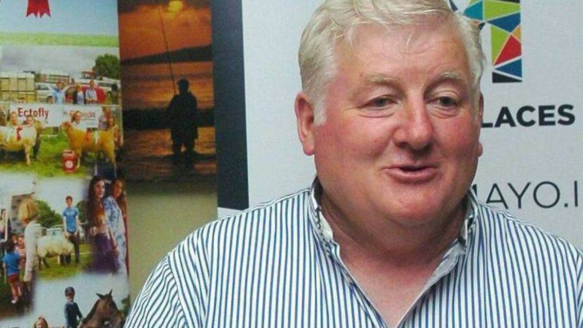 Council workers praised for dealing with deadly oil spill