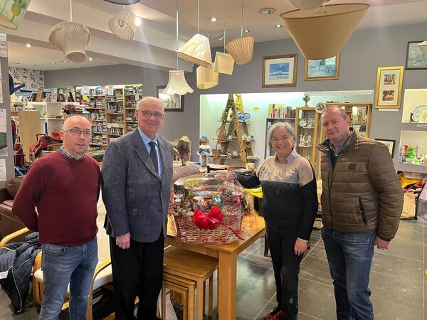 The annual Fianna Fáil Christmas Draw took place in The Merry Monk recently. The top prize, a hamper valued at €250, was won by Padraig Ruttledge, Clooneigh, Cloghans. Mr Ruttledge very generously donated the prize to St.Vincent de Paul Ballina. Pictured are Liam Henry, Noel Mullen and Brian Hopkins of Ballina Fianna Fáil with President of Ballina St Vincent de Paul Marian Flynn. Both organisations are very grateful to Mr Ruttledge for his very kind donation. 