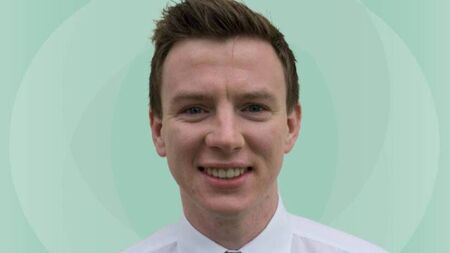 Councillor calls for the resignation of the board of state body