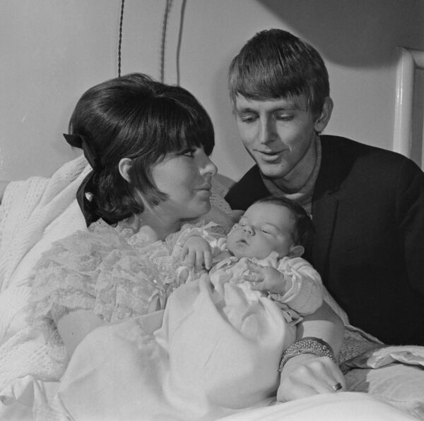 Tara Browne with his wife Noreen 'Nicky' MacSherry and their son Dorian in March 1965. Picture: Victor Blackman/Daily Express/Hulton Archive/Getty Images