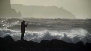 Storm Gerrit: Status orange wind warning issued for five counties Storm Gerrit: Status orange wind warning issued for five counties