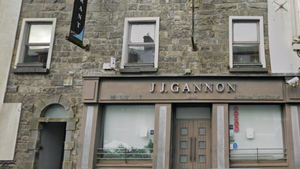 Department continues to ‘engage’ on plan to house asylum seekers in Mayo hotel