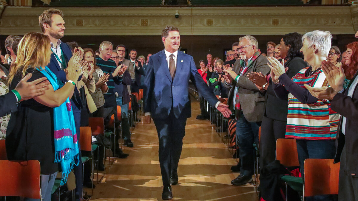 Greens need to keep the wolf from the door