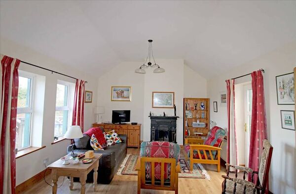 The sitting room. The sitting room.