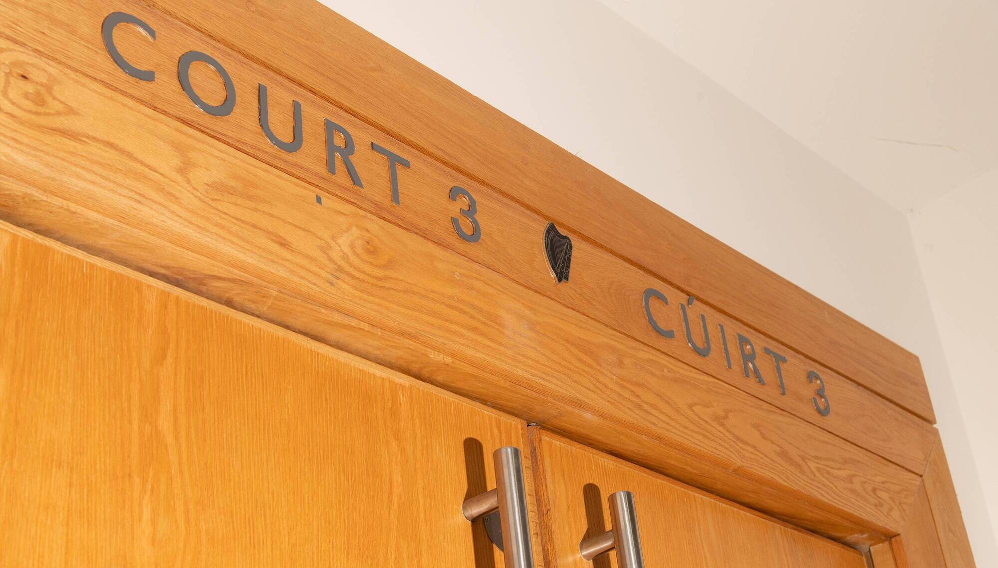 Motorist who 'had a few drinks' failed to remain at the scene of crash in Crossmolina - Courts - Vimarsana News