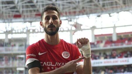Israeli footballer charged with inciting hatred during match in Turkey