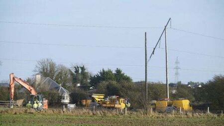 Storm Jocelyn: ESB working to restore power to 30,000 homes after more damaging gusts