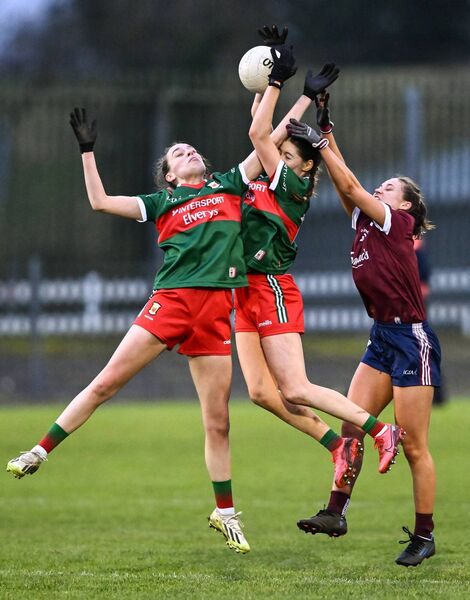 Mayo's Maria Cannon and Fionnuala McLaughlin compete for the ball with Galway's Kate Geraghty during last Saturday's Lidl LGFA National League Division 1 match at Duggan Park in Ballinasloe.	Pictures: Piaras Ó Mídheach/Sportsfile