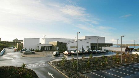 Morning or afternoon? Councillors clash over start time for meetings