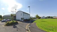 Flynn wants to see refugees housed in new Ballina facility