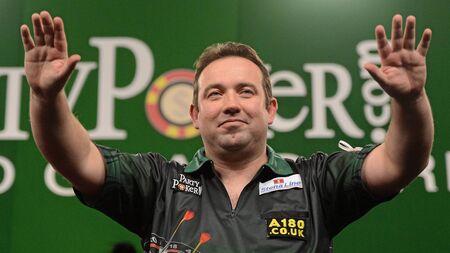 Darts star set for exhibition in Mayo