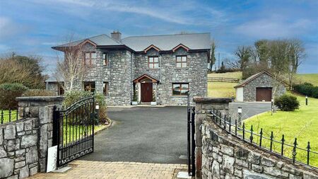 Stunning East Mayo home finished to an exemplary standard