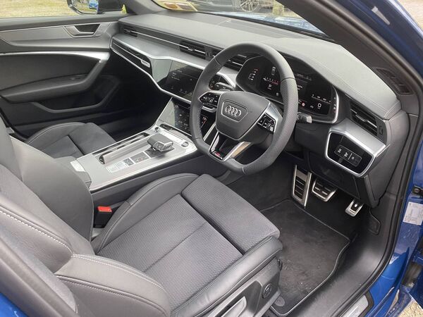 The interior is impressive in design and quality materials, in my car's case a very upmarket dark grey/black colour scheme with inlays in matte brushed aluminium to brighten the look. The interior is impressive in design and quality materials, in my car's case a very upmarket dark grey/black colour scheme with inlays in matte brushed aluminium to brighten the look.