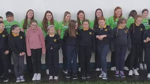 Local Notes: Scoil Naisiunta Corrchloch a thug cuairt ar Cholasite Bhreandain Naofa, Erris. - Community - Vimarsana News