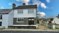 Charming four bed short stroll from bustling Mayo town centre
