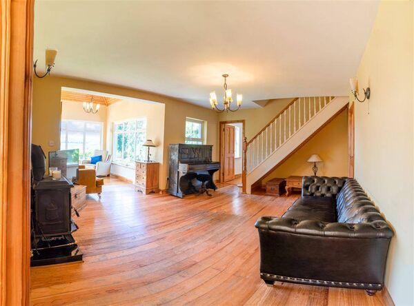 The sitting room. The sitting room.
