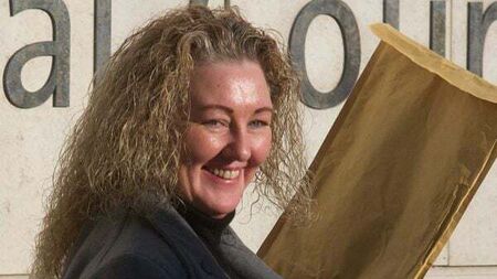 Tracey Gilligan issues proceedings over CAB's involvement in her social welfare applications