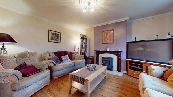 The sitting room.
