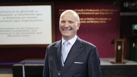 Judge wants more evidence on why Declan Ganley's case against CNN is heard in Ireland