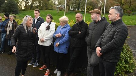 Large crowd gathers in Ballina over plans to house refugees in local hotel