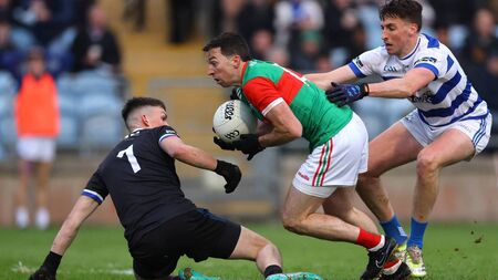 Regan rolls back the years but Stephenites are held