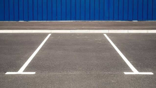 Prominent town car park to close for nearly two weeks