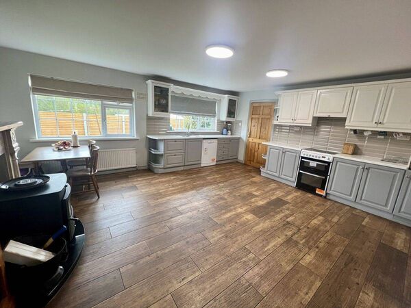 A view of the kitchen and dining area