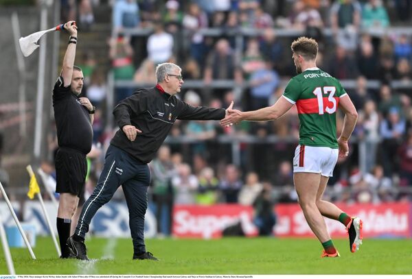 Mayo manager Kevin McStay shakes hands with Aidan O'Shea after substituting the Breaffy man during the second-half of last Sunday's Connacht SFC Final.	Picture: Daire Brennan/Sportsfile