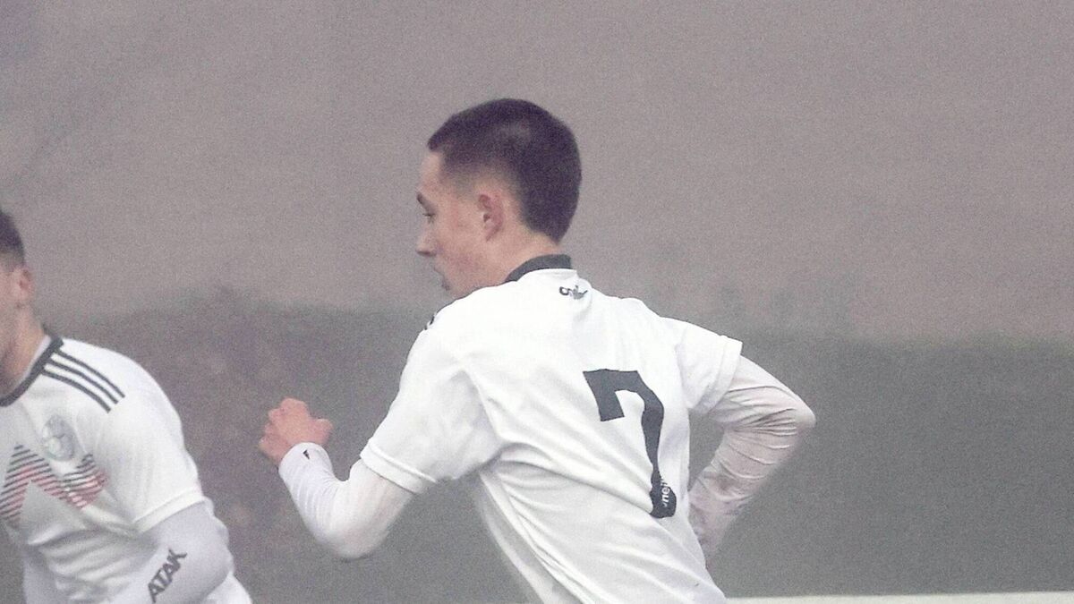 Dawson double sends United into final, domestic cup shocks aplenty