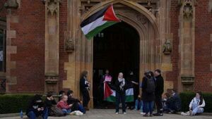 Queen’s University Belfast students stage sit in for Palestine Queen’s University Belfast students stage sit in for Palestine