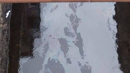 Investigations continuing into source of an oil spill in river in Mayo town