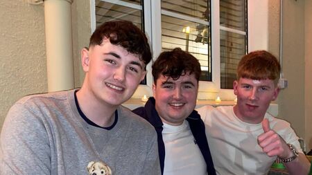 Mayo teen running marathon to support friend raises over €5,000 for cancer charity