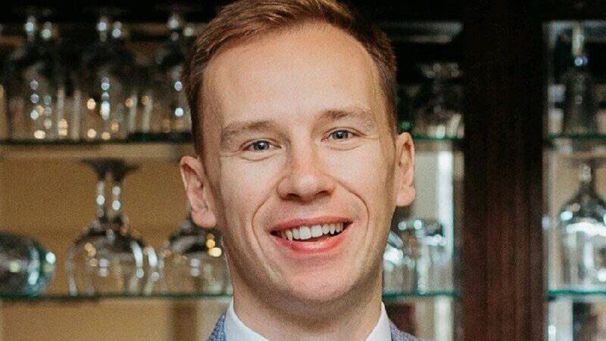 Entrepreneur shares influential story and urges Mayo students not to stress over exams