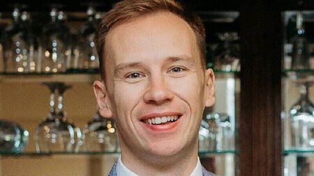 Entrepreneur shares influential story and urges Mayo students not to stress over exams