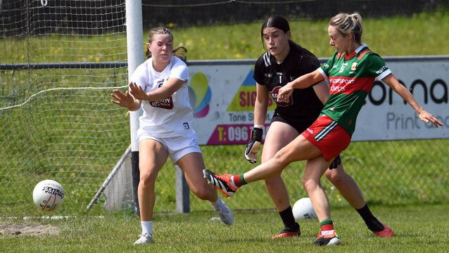<p>Mayo’s Lisa Cafferky scores the opening goal during the LGFA All-Ireland SFC Rd 2 at James Stephens Park, Ballina. Picture: David Farrell Photography </p>