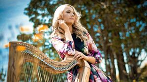 Harpist Holly launches new album